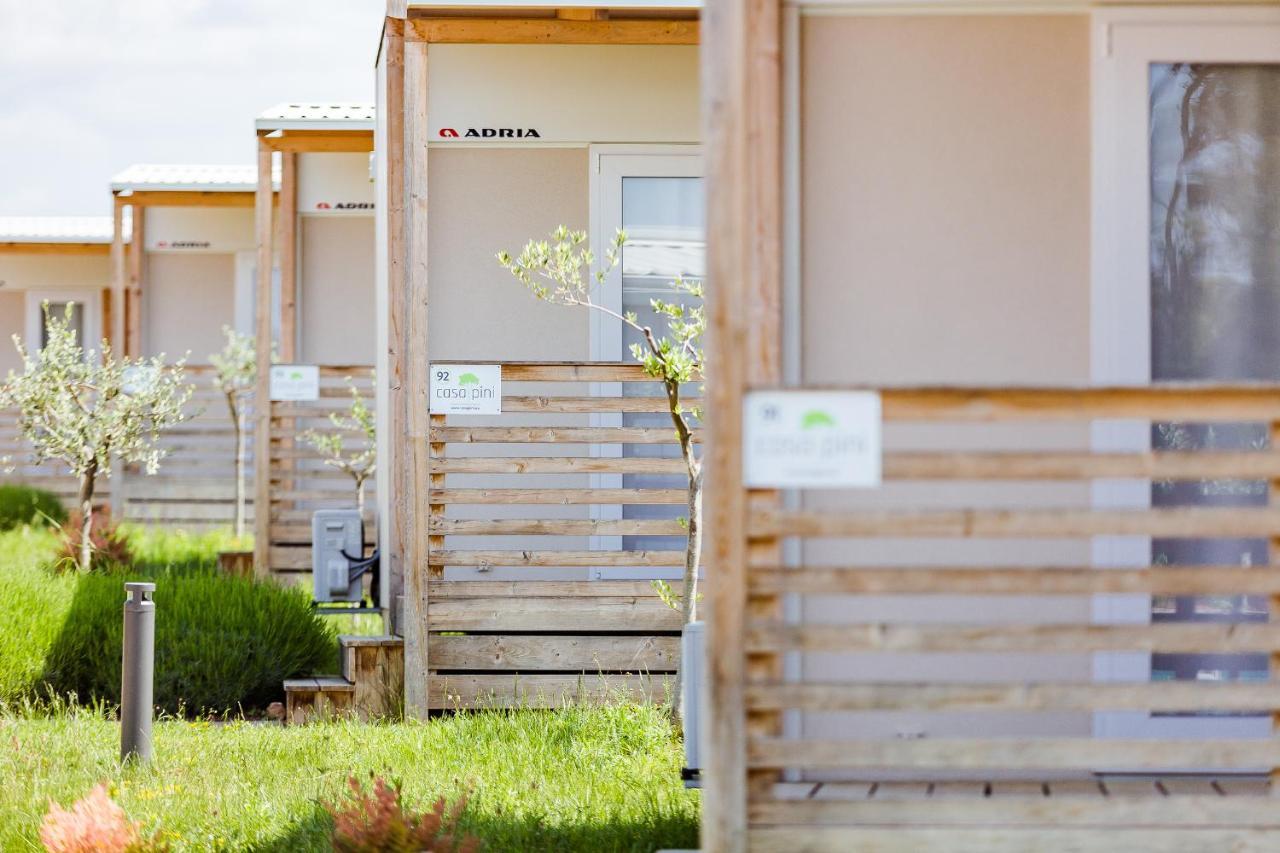 Premium Mobile Homes Istria - Camping Lanterna Porec - Luxury Mobilhome Экстерьер фото
