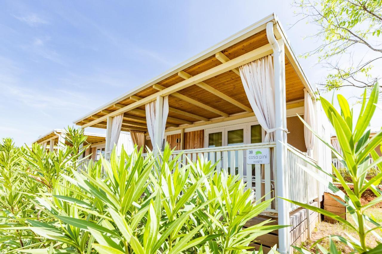 Premium Mobile Homes Istria - Camping Lanterna Porec - Luxury Mobilhome Экстерьер фото